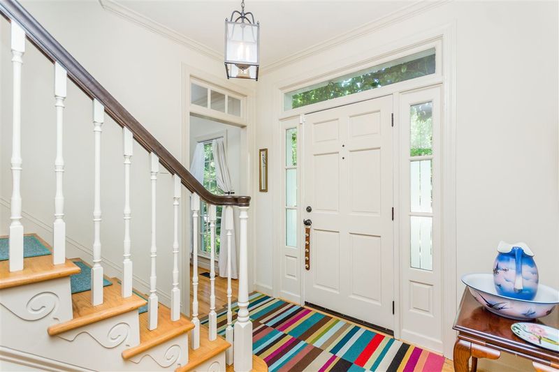 1011 W Abberley Ln, Apex, NC 27502