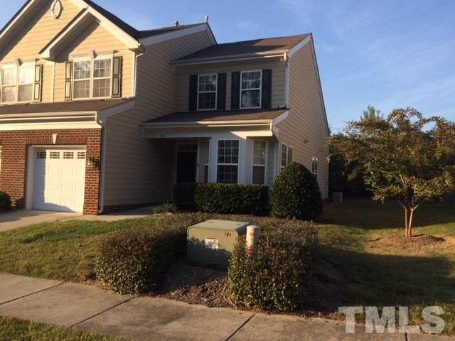 1011 Arbor Valley Ln, Apex, NC 27502
