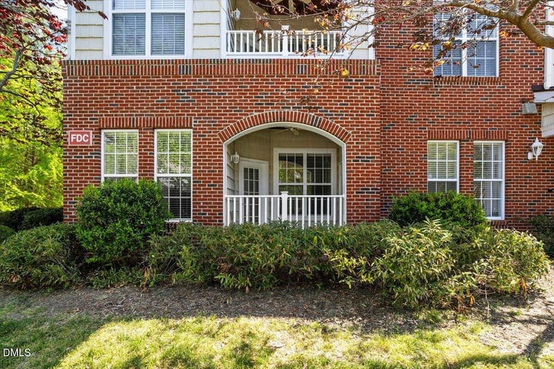 1011 Arborgate Cir, Chapel Hill, NC 27514