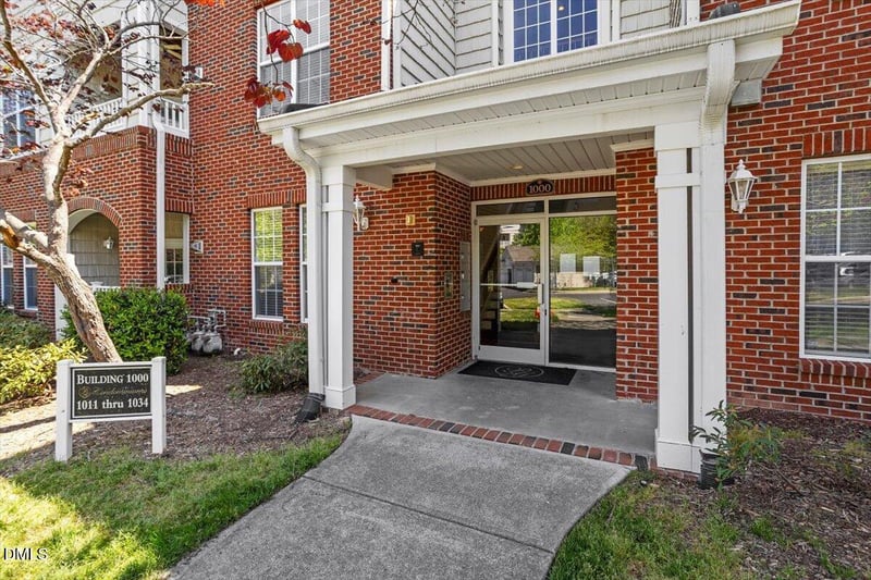 1011 Arborgate Cir, Chapel Hill, NC 27514