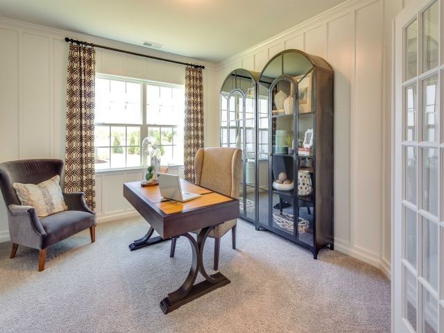1011 Athena Dr, Durham, NC 27703
