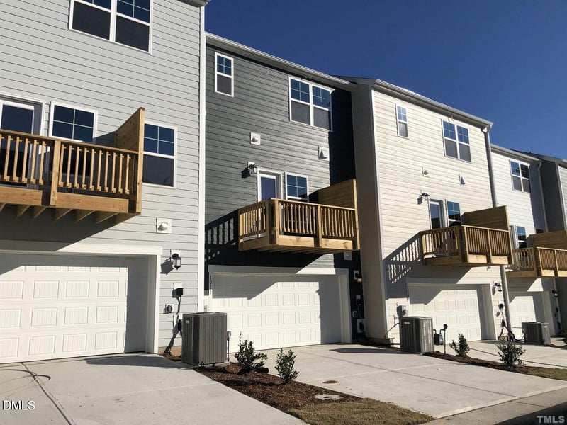 1011 Belloak Way, Durham, NC 27703