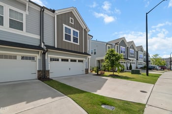 1011 Canary Pepper Dr, Durham, NC 27713