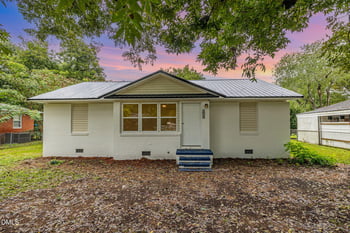 1011 Juniper Dr, Fayetteville, NC 28304