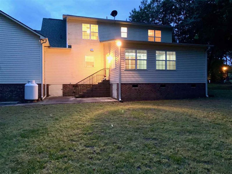 1011 E Justin Dr, Garner, NC 27529
