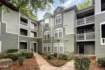 1011 Nicholwood Dr #301, Raleigh, NC 27605
