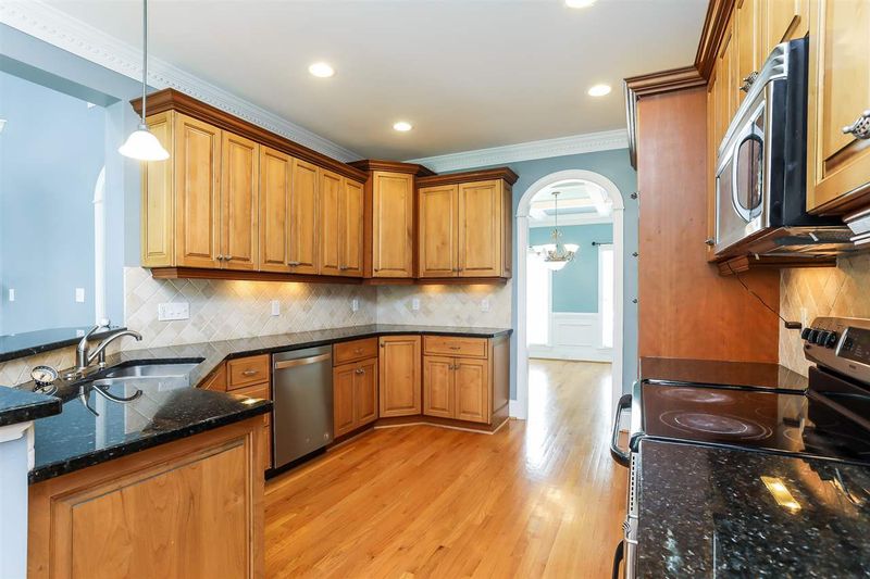 1011 Princeton View Ln, Knightdale, NC 27545