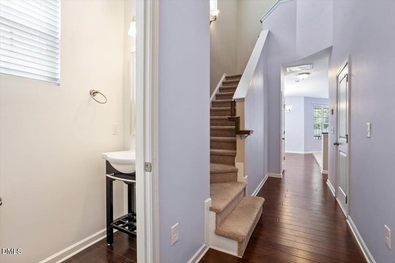 1011 Skyler Ln, Durham, NC 27705