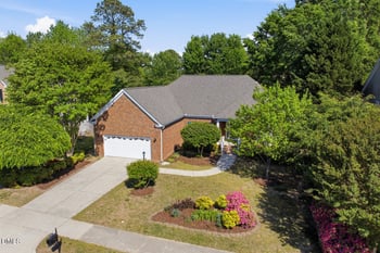 1011 Upchurch Farm Ln, Cary, NC 27519