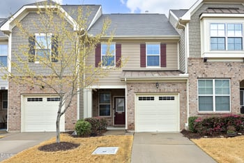 10111 Raven Tree Dr, Raleigh, NC 27617