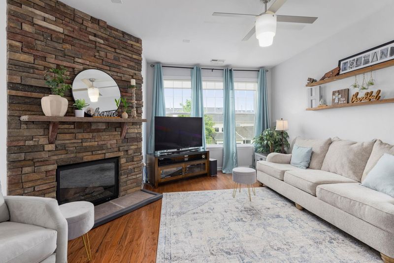 10115 Glen Autumn Rd, Raleigh, NC 27617