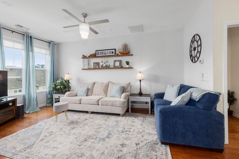 10115 Glen Autumn Rd, Raleigh, NC 27617