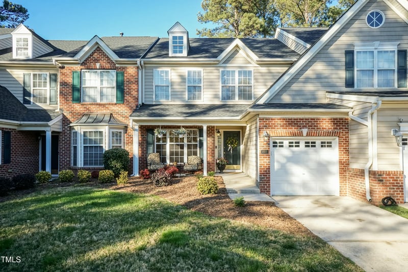 10115 Mizner Ln, Raleigh, NC 27617