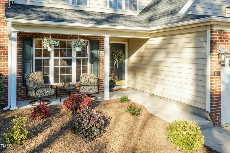 10115 Mizner Ln, Raleigh, NC 27617