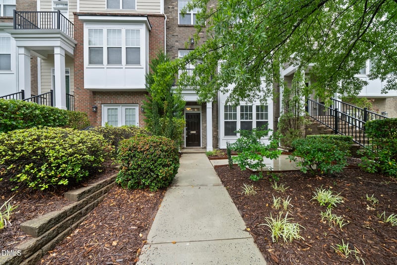 10116 Glen Autumn Rd, Raleigh, NC 27617