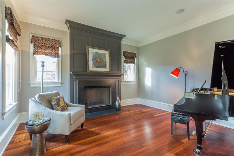 10117 Lobley Hill Ln, Raleigh, NC 27613