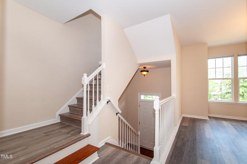 10119 Glen Autumn Rd, Raleigh, NC 27617