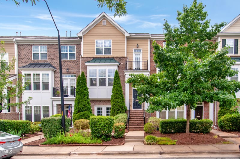 10119 Glen Autumn Rd, Raleigh, NC 27617