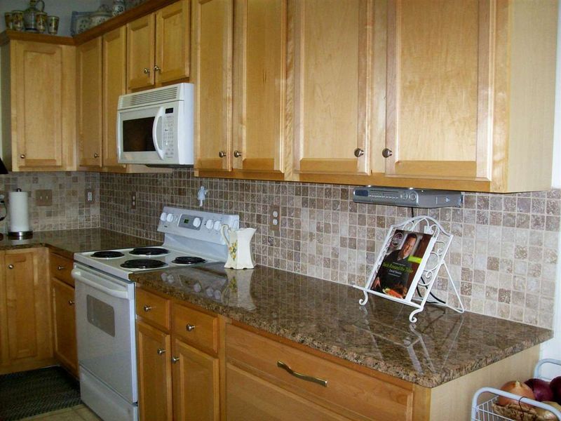 1012 Arbor Valley Ln, Apex, NC 27502