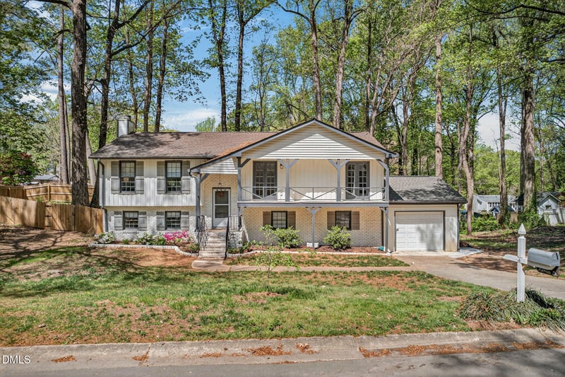 1012 Askham Dr, Cary, NC 27511