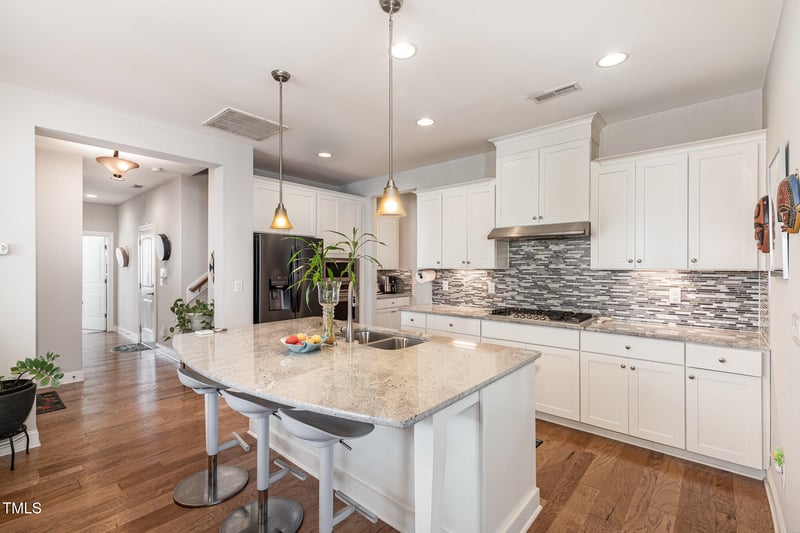 1012 Carraway Ln, Durham, NC 27703