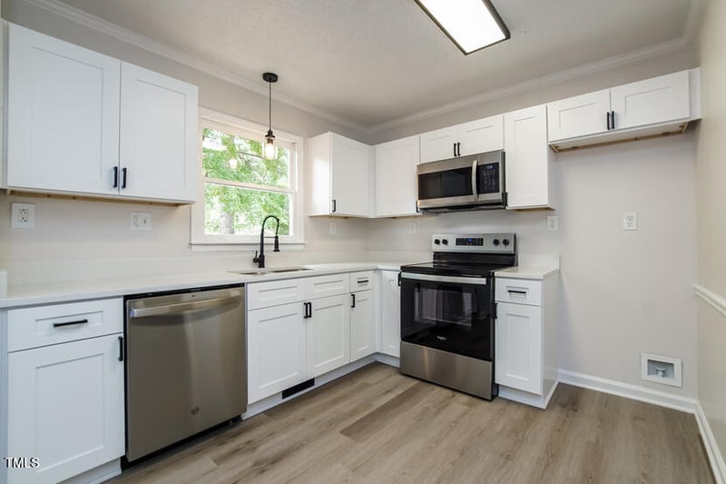 1012 Deep Canyon Dr, Clayton, NC 27520
