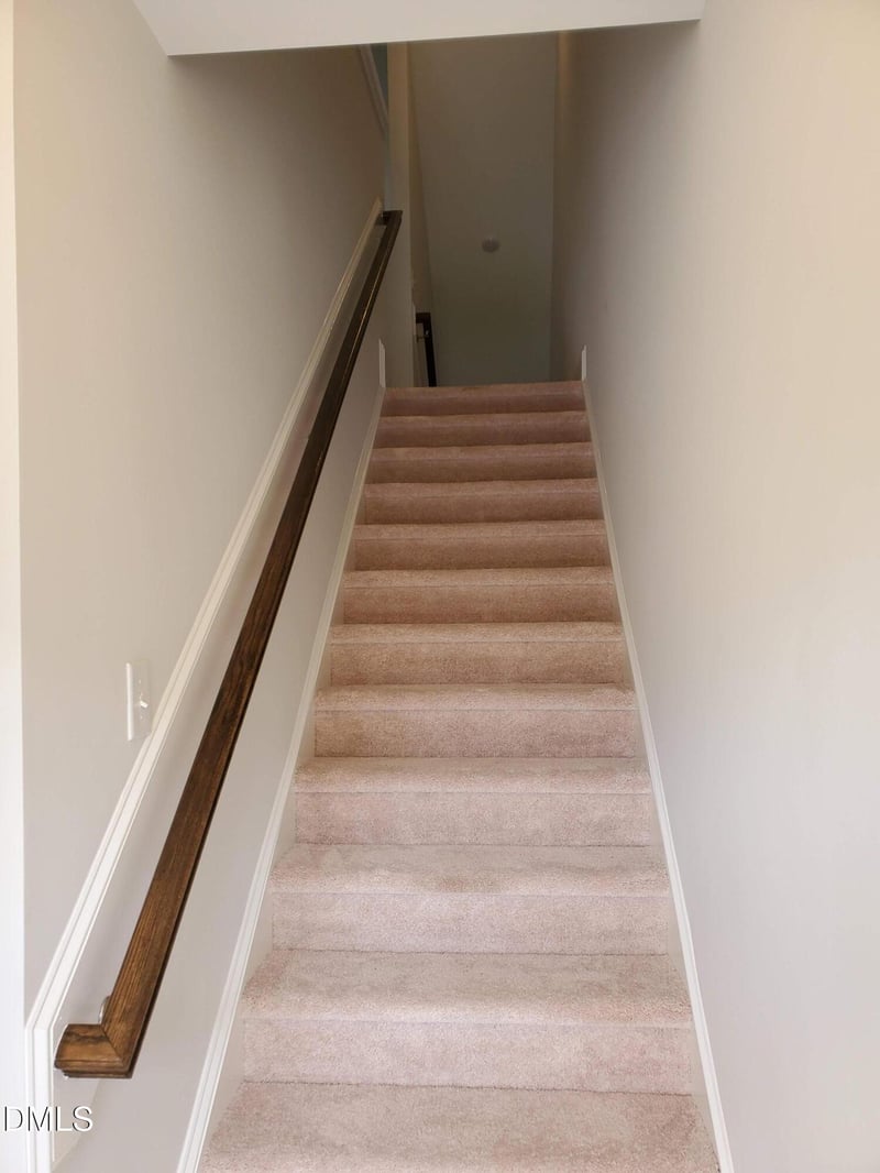 1012 Freeport Dr, Durham, NC 27703