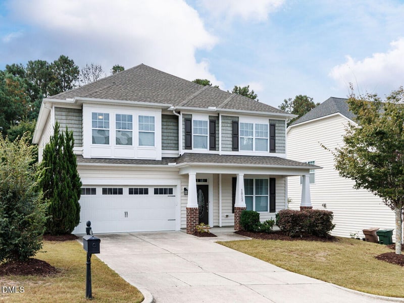 1012 Holland Bend Dr, Cary, NC 27502