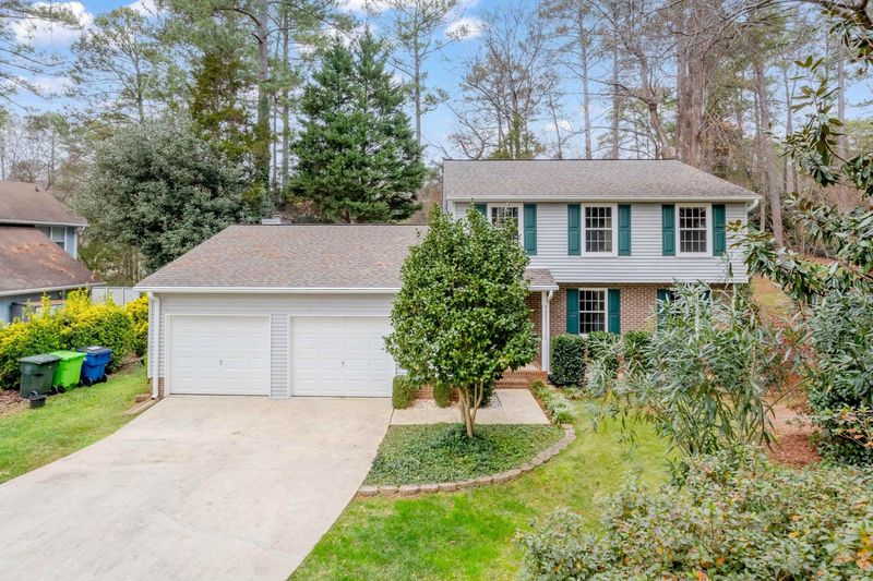 1012 Ironstone Ct, Raleigh, NC 27615
