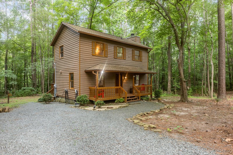 1012 King Cir, Chapel Hill, NC 27516
