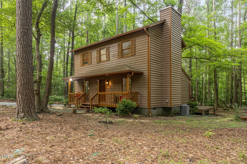 1012 King Cir, Chapel Hill, NC 27516