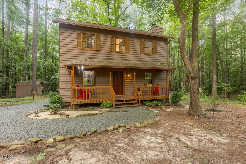 1012 King Cir, Chapel Hill, NC 27516