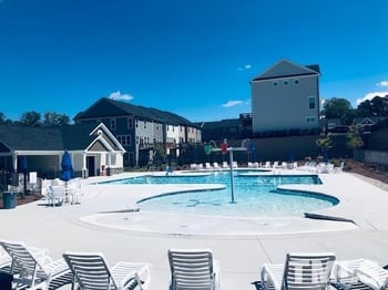 1012 Lathrop Ln, Apex, NC 27523