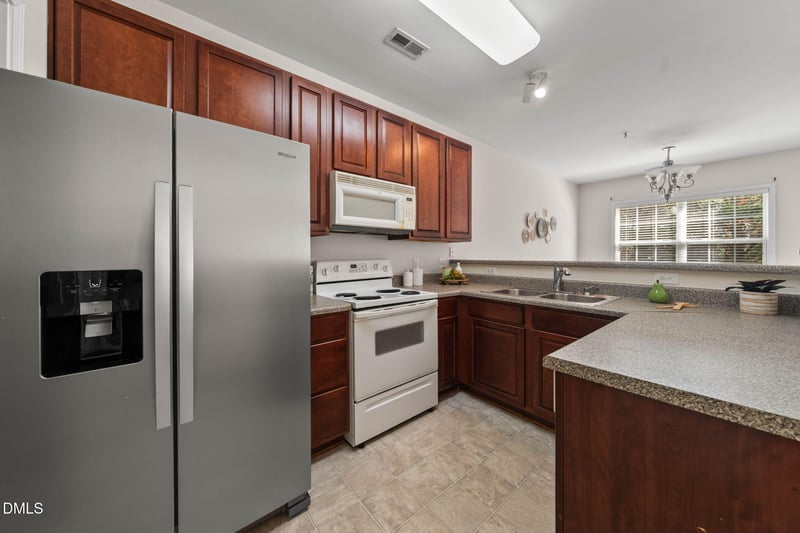 1012 Linen Dr, Morrisville, NC 27560