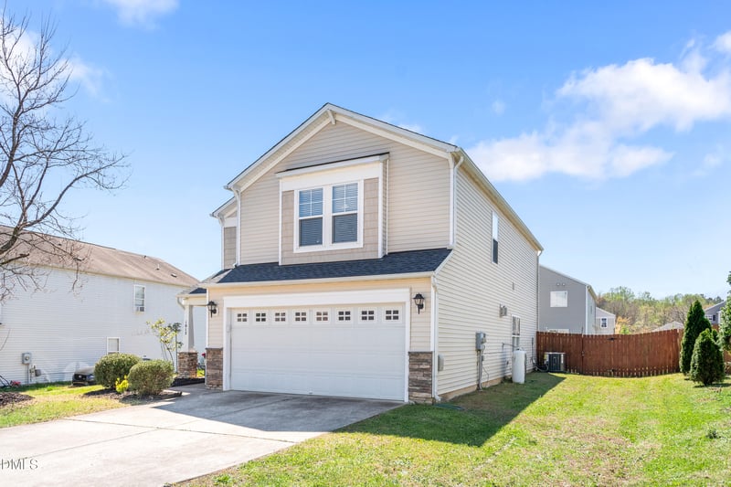 1012 Naylor Rd, Knightdale, NC 27545