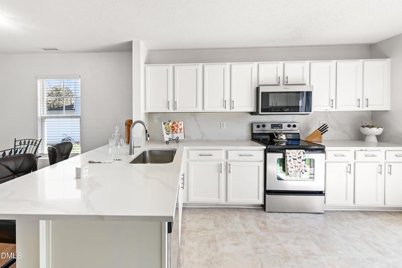 1012 Naylor Rd, Knightdale, NC 27545