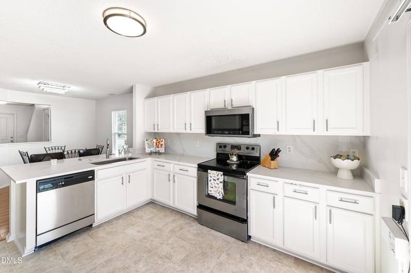 1012 Naylor Rd, Knightdale, NC 27545