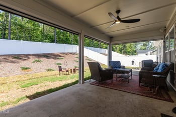 1012 Ringhill Bluff Dr, Durham, NC 27704