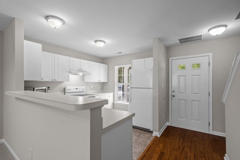 1012 Savin Ldg, Knightdale, NC 27545