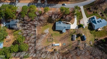 1012 Sawyer Creek Dr, Zebulon, NC 27597