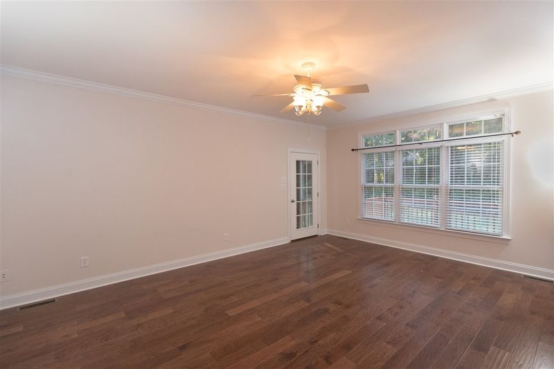 1012 Springfield Ct, Clayton, NC 27520