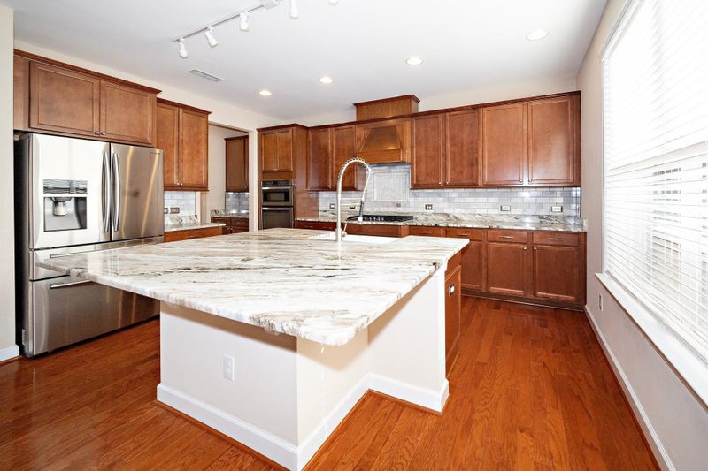 1012 Synto St, Raleigh, NC 27603