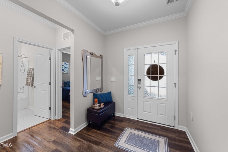 1012 Tamarisk Ln, Durham, NC 27703