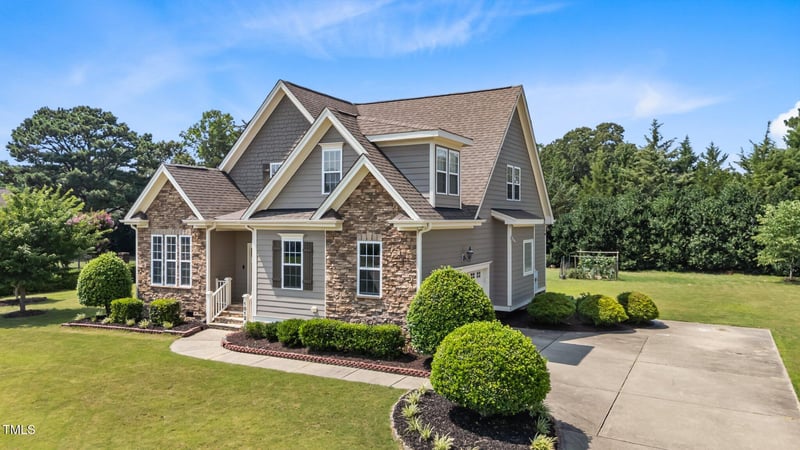 1012 Tavernier Knoll Ln, Raleigh, NC 27603
