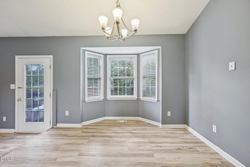 1012 Willhaven Dr, Fuquay Varina, NC 27526