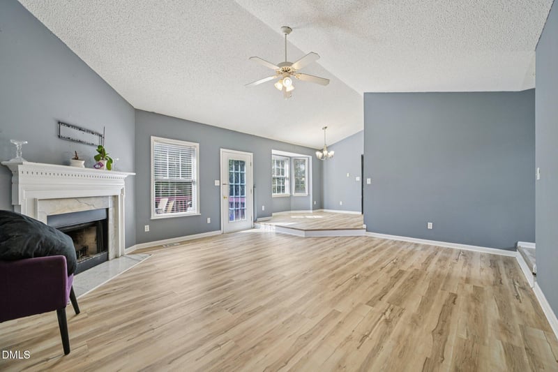 1012 Willhaven Dr, Fuquay Varina, NC 27526