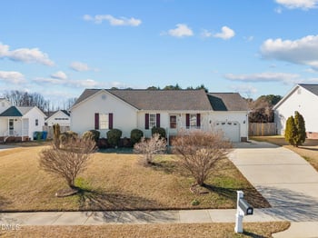 1012 Willhaven Dr, Fuquay Varina, NC 27526