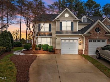 10121 Mizner Ln, Raleigh, NC 27617