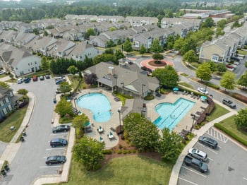 10122 Glen Autumn Rd, Raleigh, NC 27617