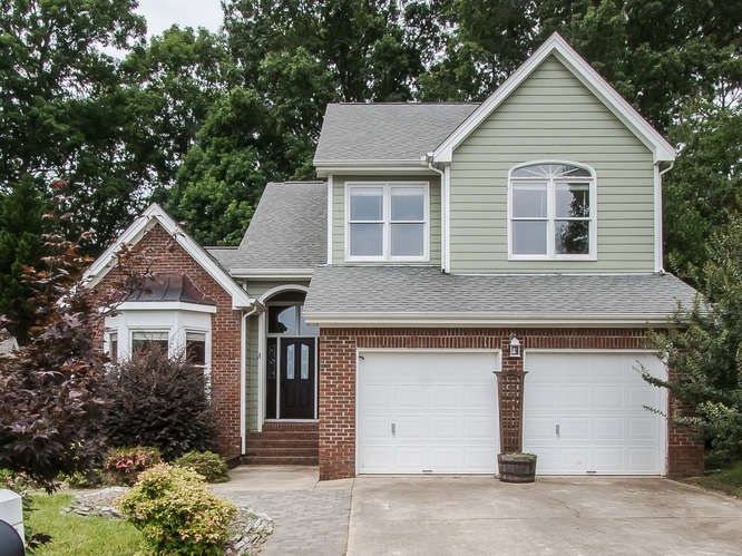 10128 Goodview Ct, Raleigh, NC 27613